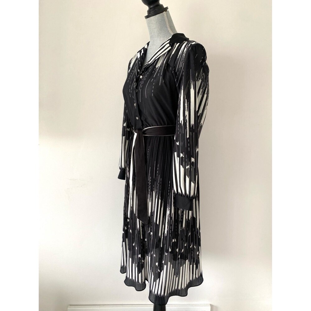 VTG 70's Black and White Pleated Long-Sleeve Shirt Dress with Contrast Belt Sz S - Picture 2 of 11